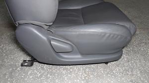 Сиденье переднее правое R G7 TOYOTA Hilux None