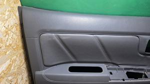 Обшивка двери задняя левая L G7 TOYOTA Hilux None