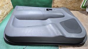 Обшивка двери передняя левая L G7 TOYOTA Hilux None