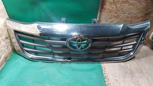 Решётка радиатора G7