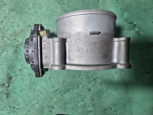 Дроссельная заслонка 1URFE TLC200  22030-38041