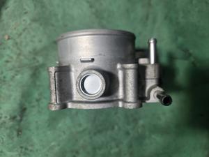 Дроссельная заслонка 1URFE TLC200  22030-38041