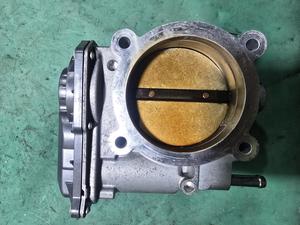 Дроссельная заслонка 1URFE TLC200  22030-38041