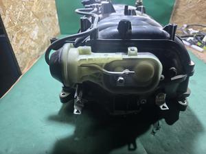 Коллектор впускной 1UR-FE TLC200 TOYOTA Land Cruiser 200TOYOTA Land Cruiser 200TOYOTA Land Cruiser 200 17120-38043