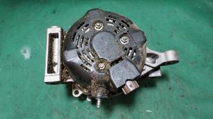 Генератор 1UR-FE TLC200 TOYOTA Land Cruiser 200TOYOTA Land Cruiser 200 27060-38110