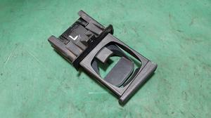 Подстаканник панели левый L G7