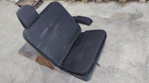 Сиденье переднее правое R