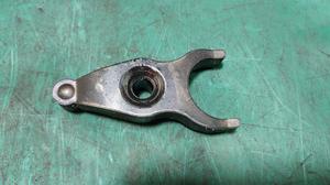 Кронштейн форсунки топливной 2KD-FTV G7  23695-30011