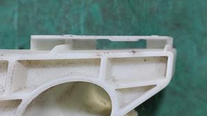 Кронштейн бампера передний правый R L200/5 MITSUBISHI L200 6400J288