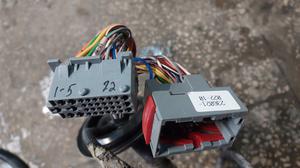 Проводка подкапотная левая L УАЗ Профи 236021-3724022-10