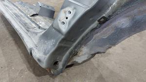 Порог стойка передняя правая R G7 TOYOTA Hilux None