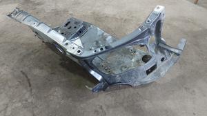 Фартук (лонжерон) крыла переднего правого R G7