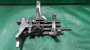 Механизм выбора передач МКПП 2500A575 L200/5 MITSUBISHI L200MITSUBISHI L200 2576A152