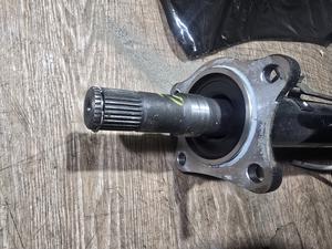 Вал промежуточный переднего редуктора L200/5 MITSUBISHI L200MITSUBISHI L200 MR580981