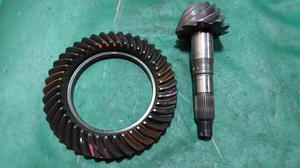 Главная пара переднего редуктора G8 (новая)