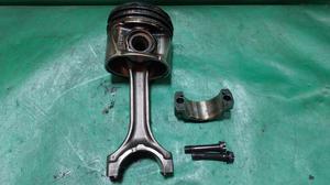 Шатун с поршнем 2GD-FTV G8 TOYOTA Hilux 13201-0E010-A0