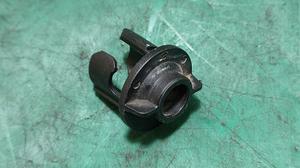 Клипса троса открывания лючка топпливного бака G7