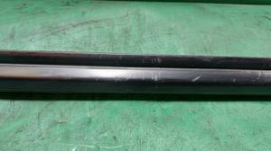 Уплотнитель стекла наружный задний правый R G7 TOYOTA Hilux 68163-0K010