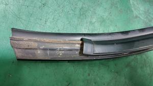 Уплотнитель стекла наружный задний правый R G7 TOYOTA Hilux 68163-0K010