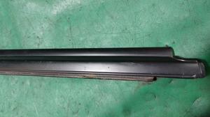 Уплотнитель стекла наружный задний правый R G7 TOYOTA Hilux 68163-0K010