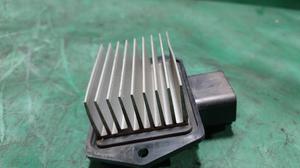 Резистор отопителя АКПП G8 TOYOTA Hilux 87165-0K060