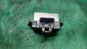 Резистор отопителя АКПП G8 TOYOTA Hilux 87165-0K060