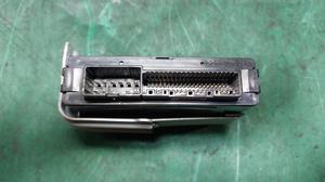 Блок управления полным приводом G8 TOYOTA Hilux 89533-71091
