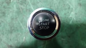 Кнопка старт/стоп G8 TOYOTA Hilux 89611-0K011