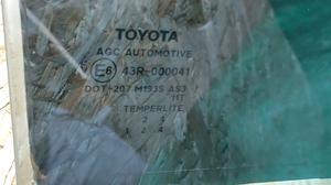 Стекло двери задней правой R G8 TOYOTA Hilux 68113-0K240