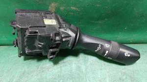 Подрулевой переключатель стеклоочистителей R G8 TOYOTA Hilux 84652-0K280