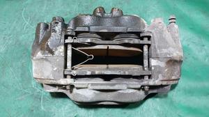 Суппорт передний правый R G8 TOYOTA Hilux 47730-0K300