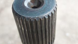 Полуось задняя левая L G8 TOYOTA Hilux 42311-KK040