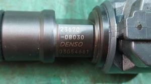 Форсунка топливная 2GD-FTV G8 TOYOTA HiluxTOYOTA Hilux 23670-08030