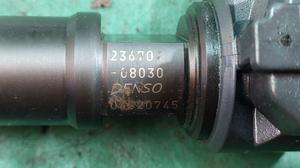 Форсунка топливная 2GD-FTV G8 TOYOTA HiluxTOYOTA Hilux 23670-08030