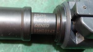 Форсунка топливная 2GD-FTV G8 TOYOTA HiluxTOYOTA Hilux 23670-08030