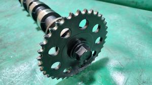 Распредвал впускной 2GD-FTV G8 TOYOTA Hilux 13501-0E010