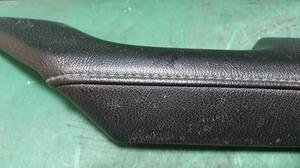 Накладка обшивки двери передняя правая R G8 TOYOTA Hilux 74210-0K080-C2