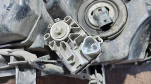 Фара передняя L G8 TOYOTA Hilux 81150-0K730
