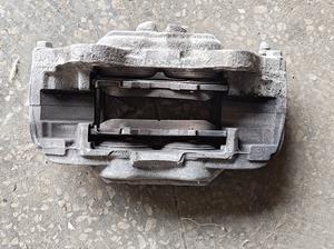 Суппорт передний левый L G8 TOYOTA Hilux 47750-0K300