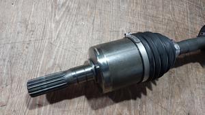 Вал приводной передний ISUZU D-MAX 2.5  8-98147-245-2