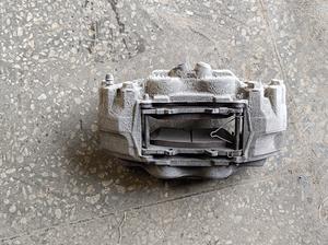 Суппорт передний левый L G8 TOYOTA Hilux 47750-0K300