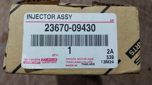 Форсунка топливная 2GD-FTV G8 TOYOTA Hilux 23670-0E020