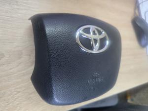 Подушка безопасности руля G8 TOYOTA Hilux 45130-0K270