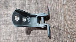 Петля двери передней верхняя левая L G7 TOYOTA Hilux 68720-0D030
