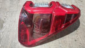 Фонарь задний правый R TOYOTA HiluxTOYOTA HiluxTOYOTA Hilux 81550-0K690
