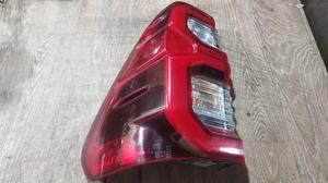 Фонарь задний левый L G8 TOYOTA HiluxTOYOTA HiluxTOYOTA Hilux 81560-0K700