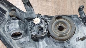 Фара передняя левая L G7 TOYOTA Hilux 81150-0K400
