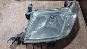 Фара передняя левая L G7 TOYOTA Hilux 81150-0K400