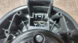 Мотор печки G8 TOYOTA Hilux 87103-0K390