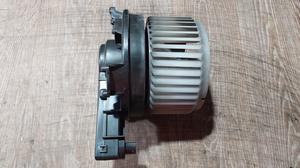 Мотор печки G8 TOYOTA Hilux 87103-0K390
